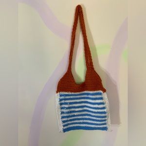 Vintage 70s Crochet Cross Body Bag